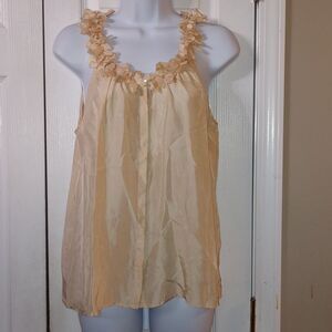 J. Crew light tan beige 100% silk sleeveless detailed neckline Sz 10